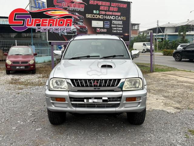 2002 Mitsubishi Storm 2.5 GLS - 4 Speed (A) - 3