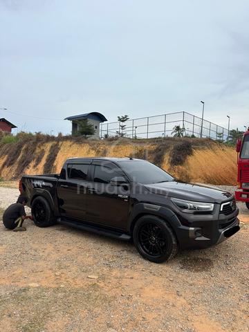 2022 Toyota HILUX 2.8 ROGUE (A) - 3