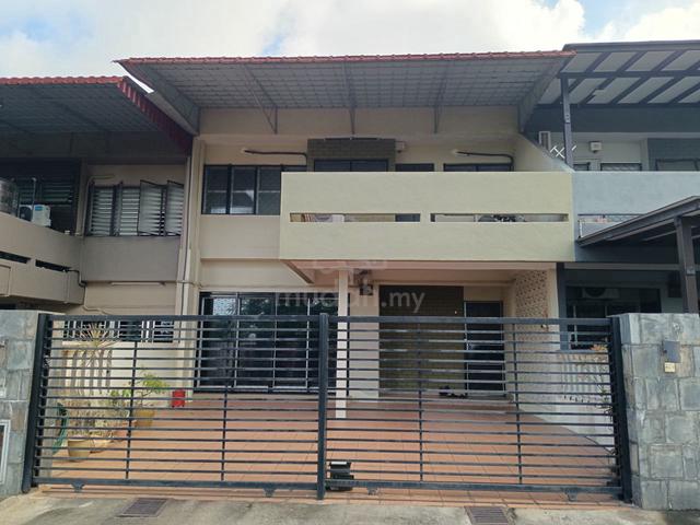 Rmh Teres Cantik Siap RENO Penuh & 5 Bilik Kat Tmn Bahagia (Kluang) 1