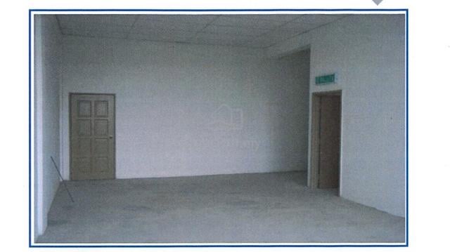 Prime 3-Storey Commercial Shop Office | Jalan Bakri | Muar 1