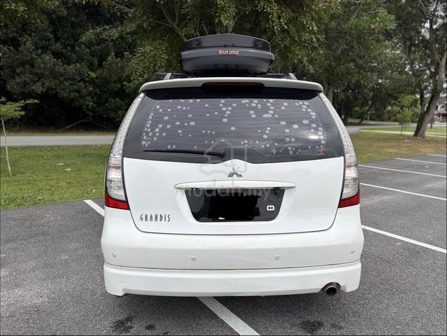 2010 Mitsubishi GRANDIS 2.4 MIVEC ENHANCED (A) - 2