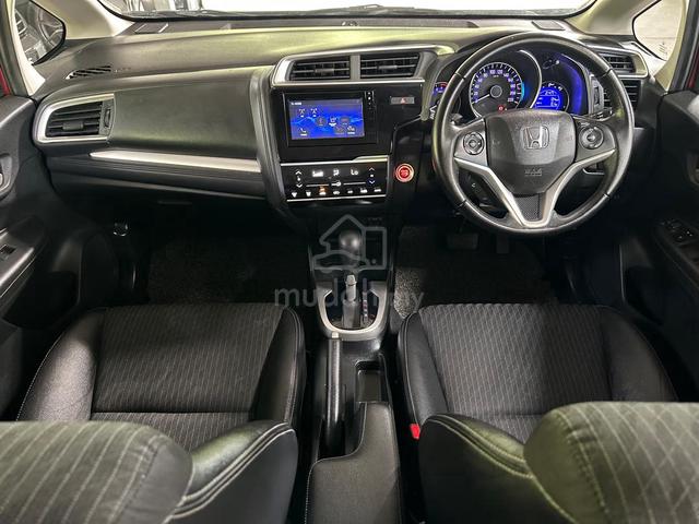 2021 Honda JAZZ GK5 1.5 V FACELIFT (A) FULL LOAN ! - 5