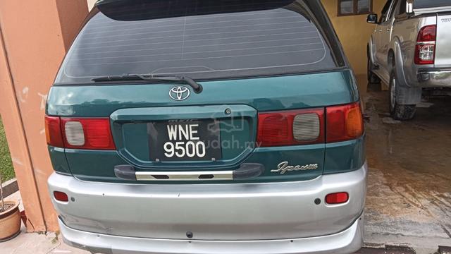 2005 Toyota IPSUM 2.4 240S VVTi FACELIFT (A) - 3