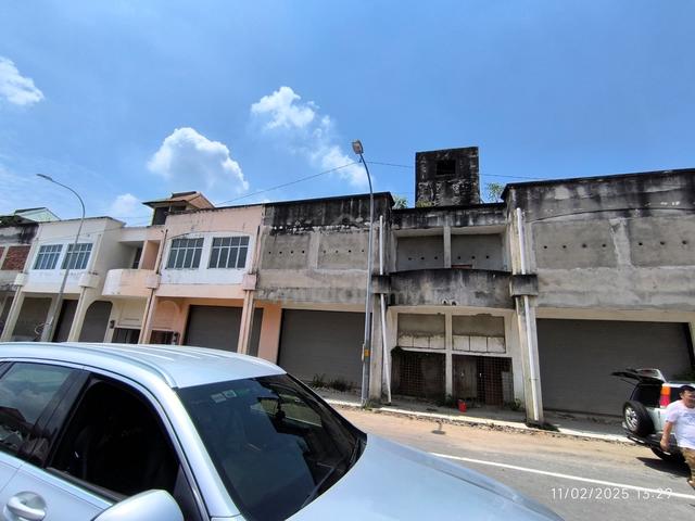 Korporat 4/ku9 off psn hamzah alang kawasan perindustrian meru 42200 1