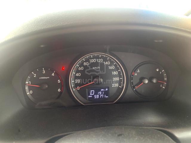 2018 Hyundai GRAND STAREX 2.5 ROYALE PREMIUM (A) - 5