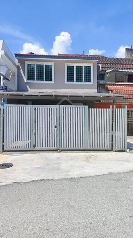 2 storey , FASA 6 , taman sri gombak . 1