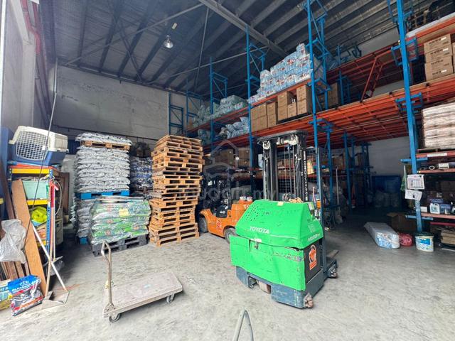 Kempas Anggerik Emas Medium Industrial Semi D Factory Facing Main Road 1