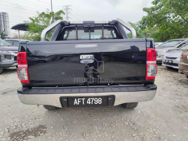Toyota HILUX 2.5 (A) G 4x4 Pick-Up - 5