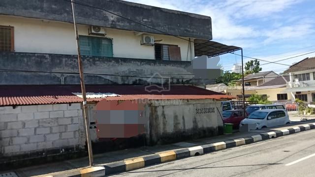 Corner House 1