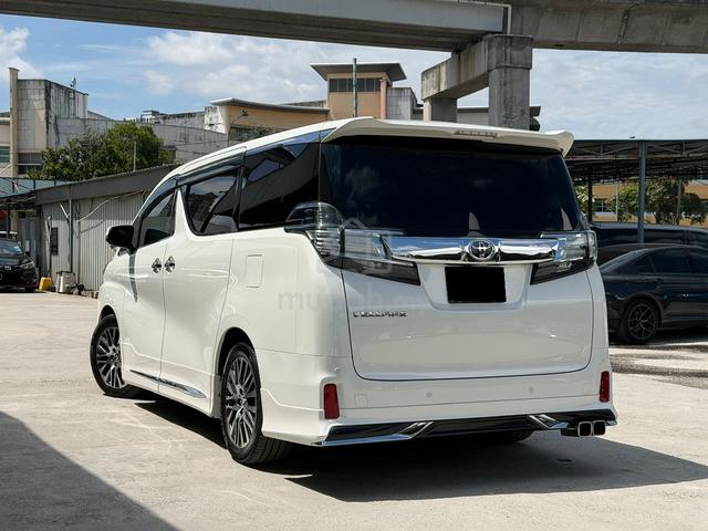 2017 Toyota VELLFIRE 2.5 ZG Modellista Sunroof 360 - 2