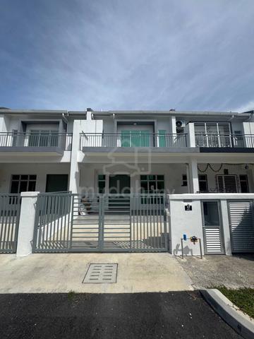 2 Storey Bandar Mahkota ( Jln Mahkota ), Banting Selangor 1