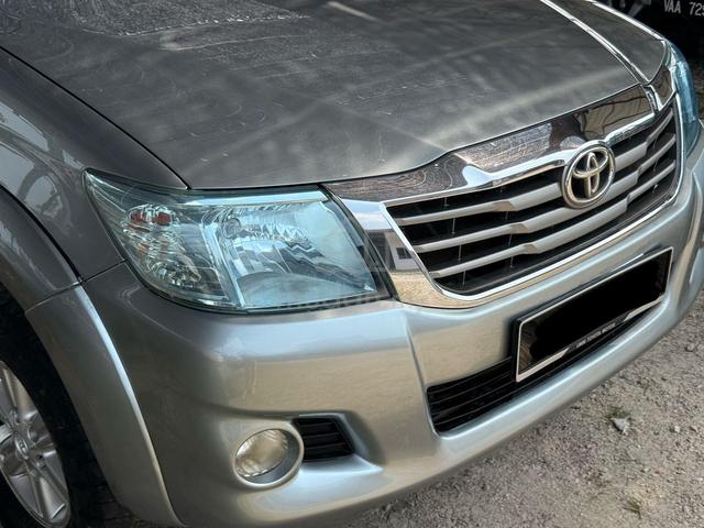 2011 Toyota Hilux 2.5 G (A) 4X4  - 2