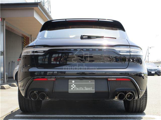 2023 Porsche MACAN 3.0 GTS  Mileage below 6k km - 4