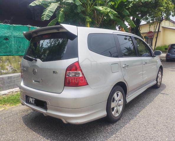 2012 Nissan GRAND LIVINA 1.8 IMPUL (A) - 4