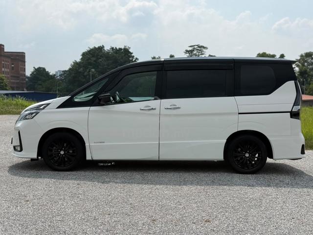 2022 Nissan SERENA PREMIUM HIGHWAY STAR FL 360 CAM - 5