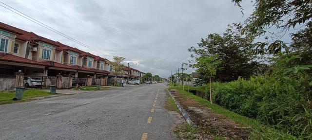 UNIGARDEN , Double Storey Corner, Kota Samarahan 1