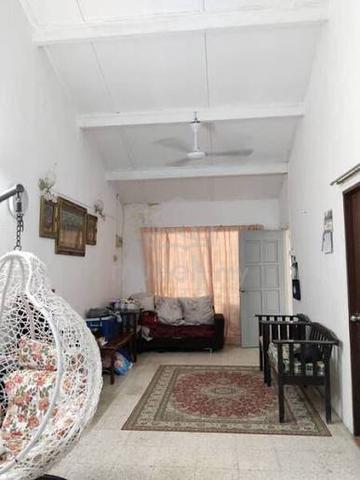 Tmn Desa Ayer Hitam Rumah Satu Tingkat (Facing Open) Tmn Tasik Puchong 1