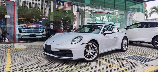 2025 Porsche 911 3.0 CARRERA FACELIFT (A) - 2