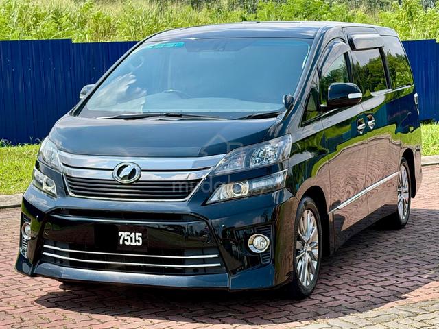 2013 Toyota VELLFIRE 2.4 Z GOLDEN EYES ✅2017 Reg - 3
