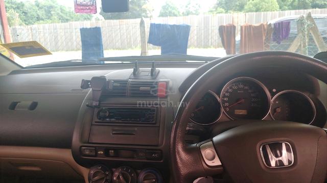2004 Honda CITY 1.5 VTEC (A) - 4
