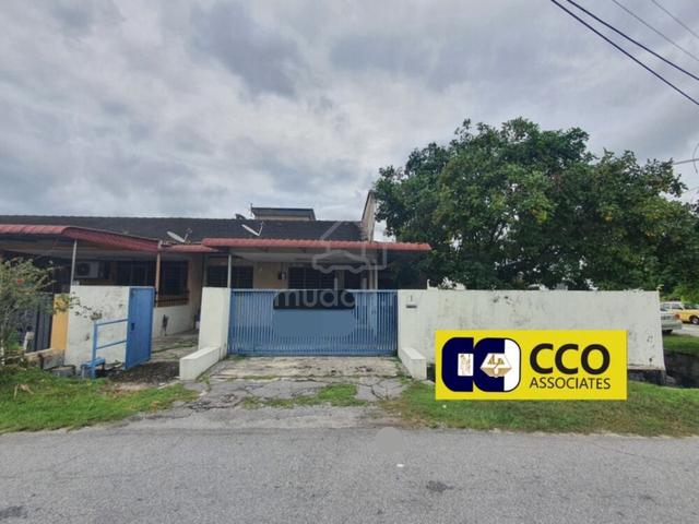 FOR SALE - FREEHOLD 1-Storey Terrace Corner House at Canning Garden 1