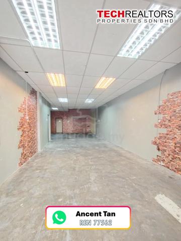 【 SESUAI DENGAN F&B 】Bandar Laguna Merbok - Ground Floor Shoplot 1