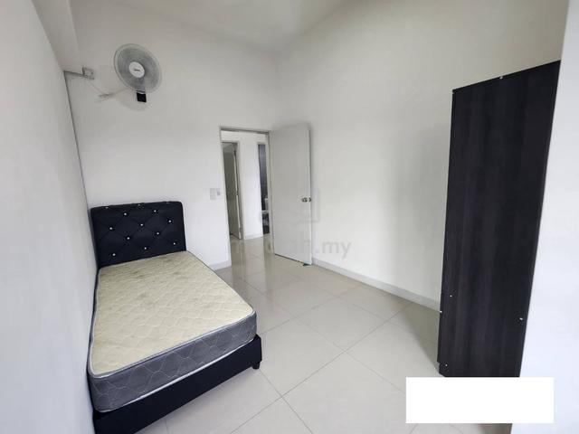 Savanna Executive Suite @ Southville City 1