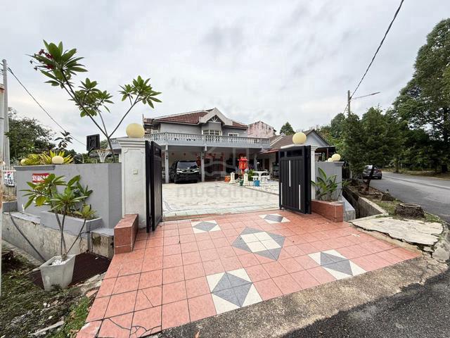 CORNER LOT 2sty Terrace Kota Damansara Seksyen 6 Jalan Cecawi 4300SF 1