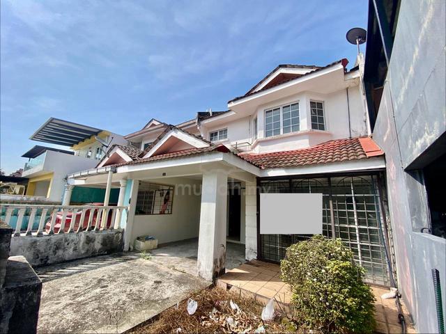 NEWLY REFURBISHED ‼️ 2 Storey Terrace Taman Lestari Putra LEP 5 1