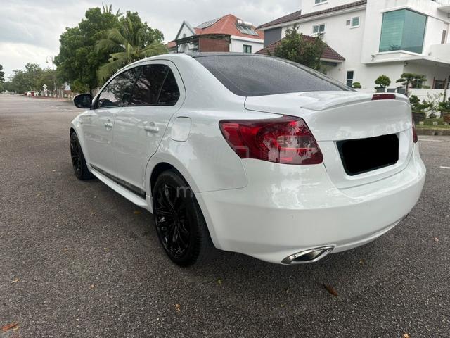 2012/2013 Suzuki KIZASHI 2.4 SPORT (A) - 4