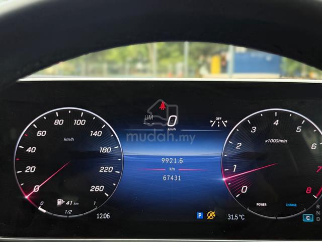 2022 Mercedes Benz C-CLASS 2.0 C300 AMG LINE (A) - 3