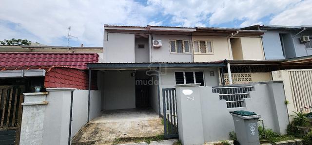 JB Town | Taman Pelangi | Jalan Nila 3
Double Storey 1