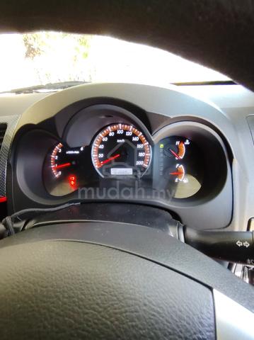 2015 Toyota HILUX 3.0 G TRD SPORTIVO (A) - 1