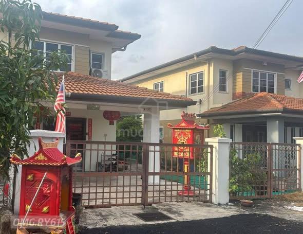 FACE NO HOUSE Pandamaran Selat Selatan 2 Storey End Lot 32x75 4R3B LH 1