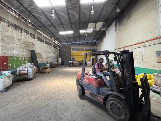 Double Storey Link Factory Pandamaran Port Klang For Rent 1