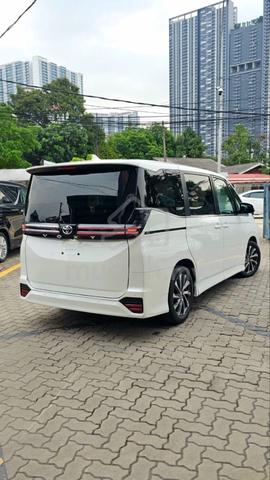 2024 Toyota VOXY 2.0 S-Z Ready stock - 5