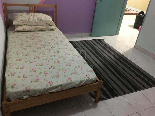 Flora Damansara 1