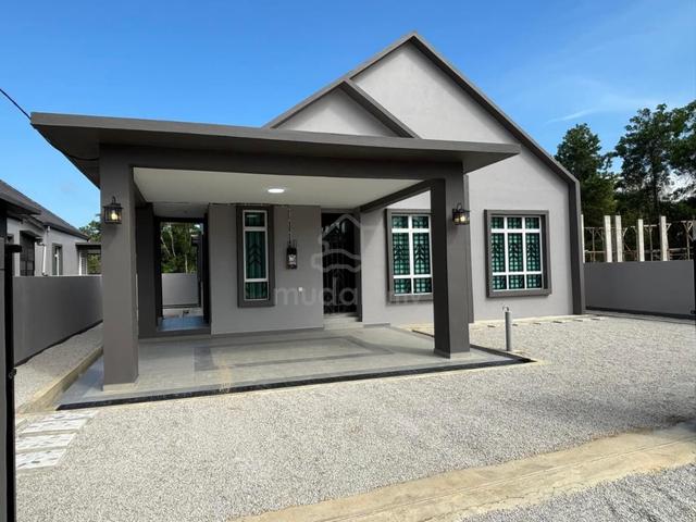 VILLA DAIZY 4 BILIK , BELAKANG PEJ. TANAH MACHANG - Peniaga & Kjaan 1