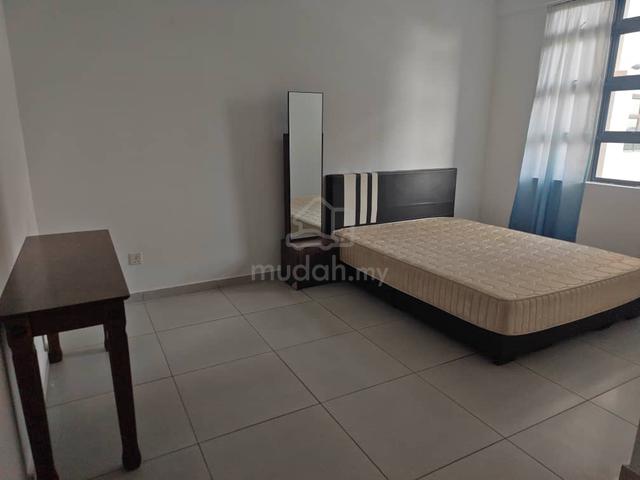 Unipark Condo - Master Room To Let - Block C 1
