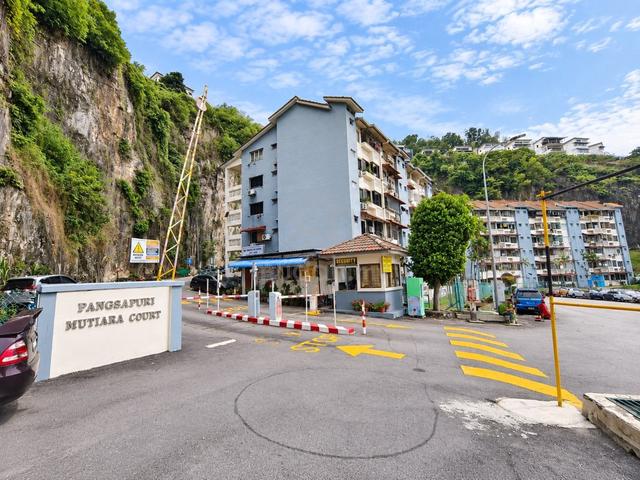 Mutiara Court 1