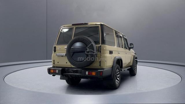 2025 Toyota Land Cruiser 2.8 70 Series AX (A) - 2