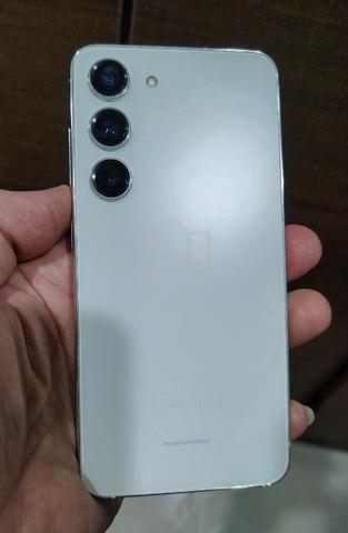Carousel Image Selected
