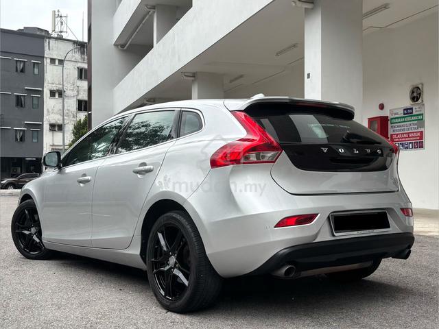 2015 Volvo V40 2.0 T5 ORI KM OZ RIM HOTHATCH 245HP - 3