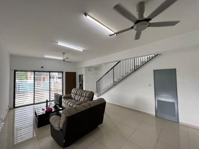 Corner 2 Storey House Amansara Taman Puchong Prima Selangor For Sale 1