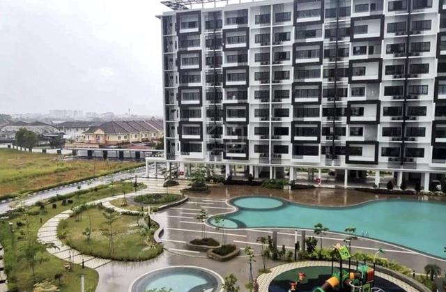 D’Ryx Residences 1