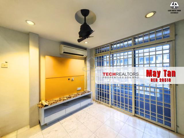 CHEAPEST Butterworth RAJA UDA RENOVATED 1.5Storey Townhouse Near AROMA 1