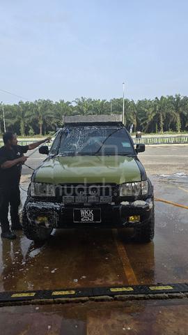 isuzu bighorn 3.2 petrol manual - 3