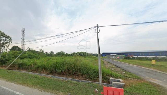 42,000 sqft Telok Panglima Garang Selangor Spacious Industrial Land 1