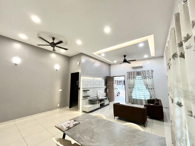 Hijauan Valdor 1-sty Terrace Fully Renovated & Furniture 🤩 Gated 1