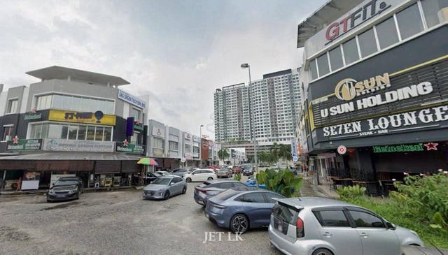 Jalan Ramin, Bandar Botanic Klang-Ground Floor Shoplot For Rent 1